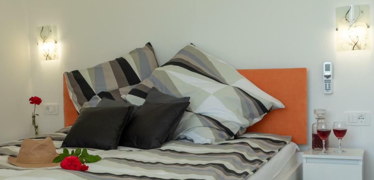 Apartmani Dalmacjia Grebaštica 외부 사진