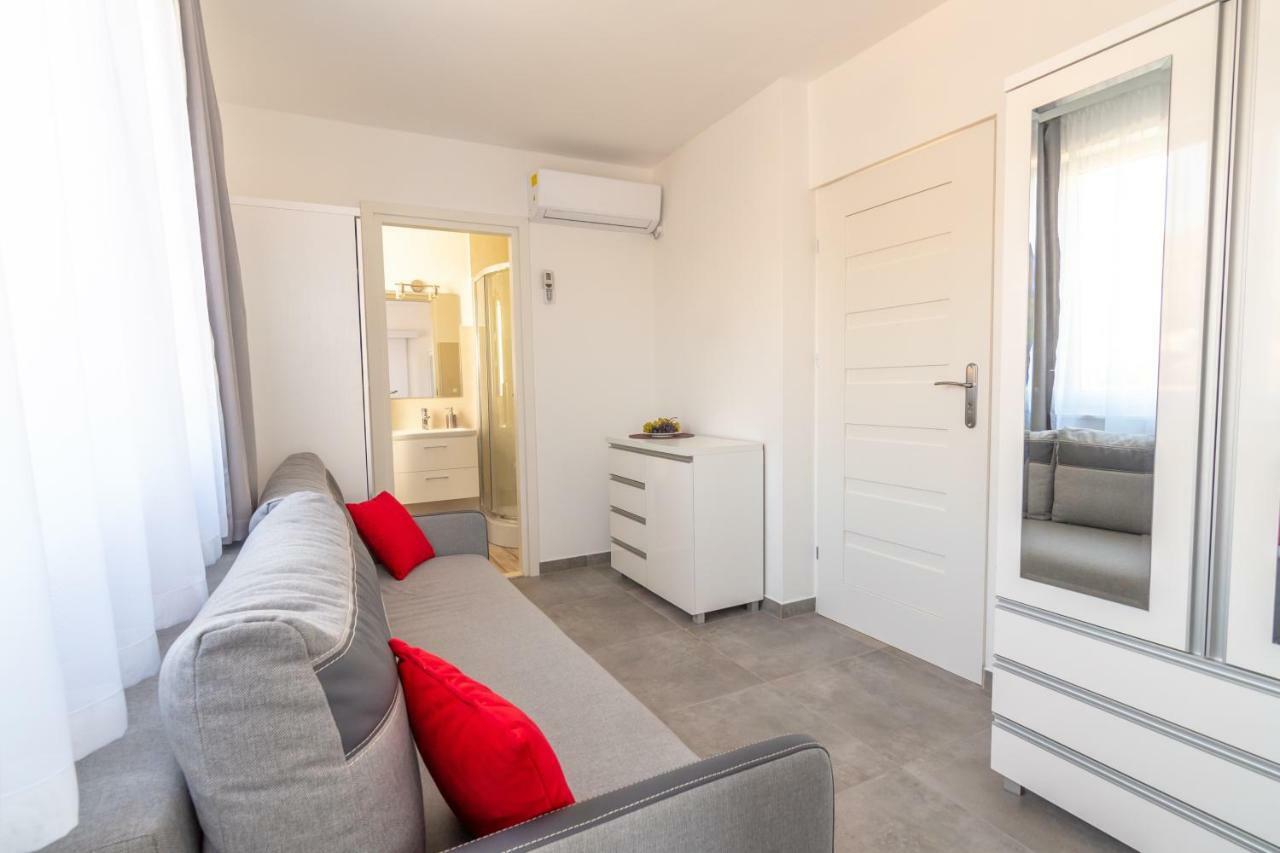 Apartmani Dalmacjia Grebaštica 외부 사진